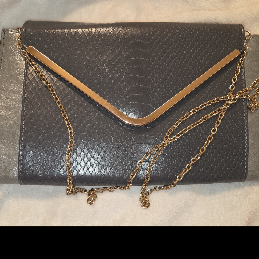 Elegant Gray and Gold Chain Women's Bag